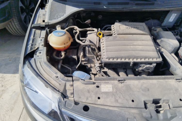 斯柯达 昕锐 2015款 1.6L 自动智选型机舱底盘25