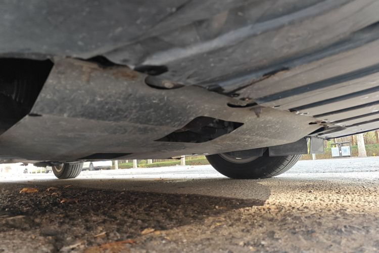 福特 福克斯 2015款 两厢 EcoBoost 125 手动超能风尚型局部细节9001