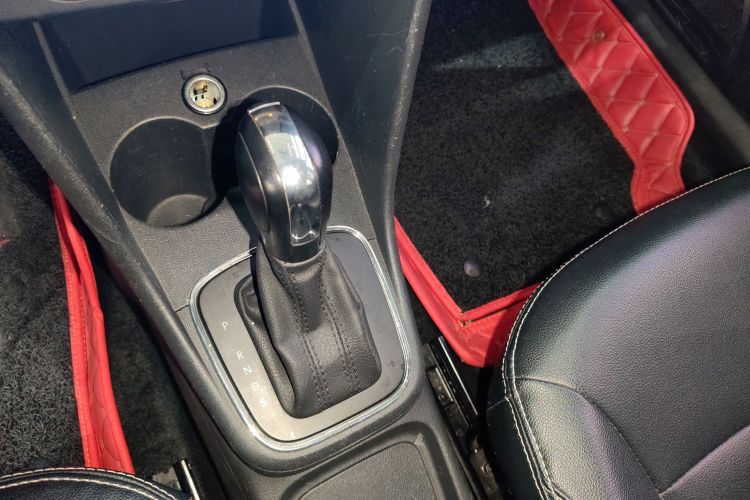 大众 Polo 2018款 1.5L 自动安驾型中控内饰18