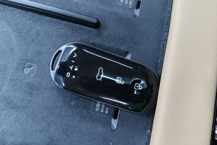 鸿蒙智行 问界M7 2024款 1.5T 后驱Plus版 5座中控内饰11