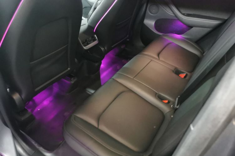 特斯拉 Model Y 2021款 长续航全轮驱动版中控内饰21