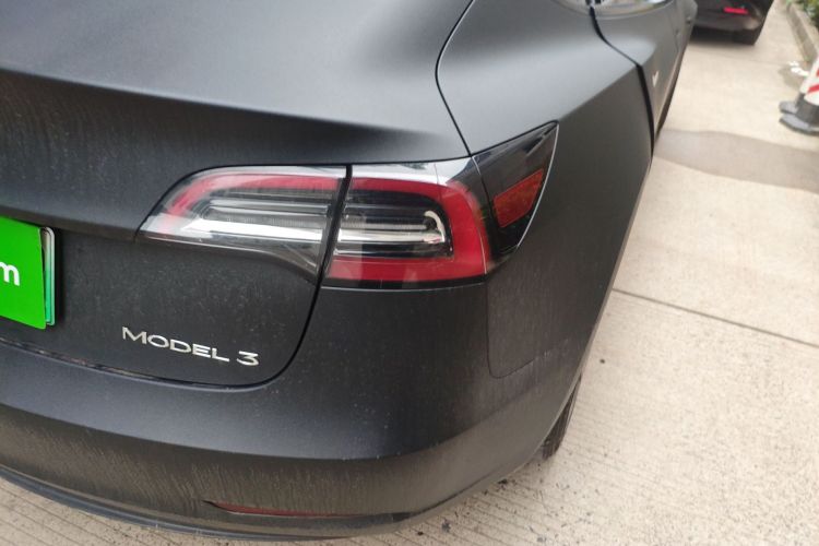 特斯拉 Model 3 2021款 标准续航后驱升级版车身外观9
