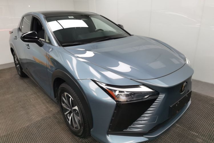 雷克萨斯RZ 2023款 450e 四驱纵享版车身外观6002