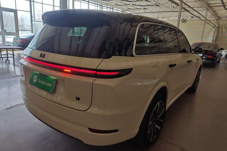 理想汽车 理想L9 2022款 Max车身外观7
