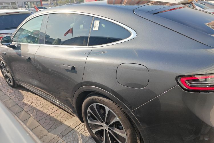 鸿蒙智行 智界R7 2025款 增程 251km Max车身外观4