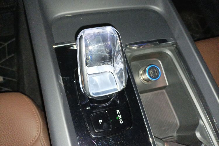 沃尔沃S60 2024款 B4 智逸豪华版中控内饰18