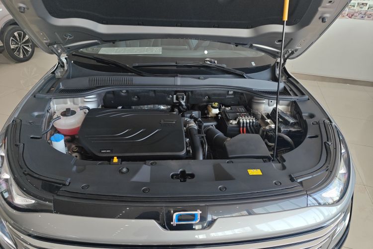 奔腾T90 2023款 1.5T DCT 自动豪华型局部细节24