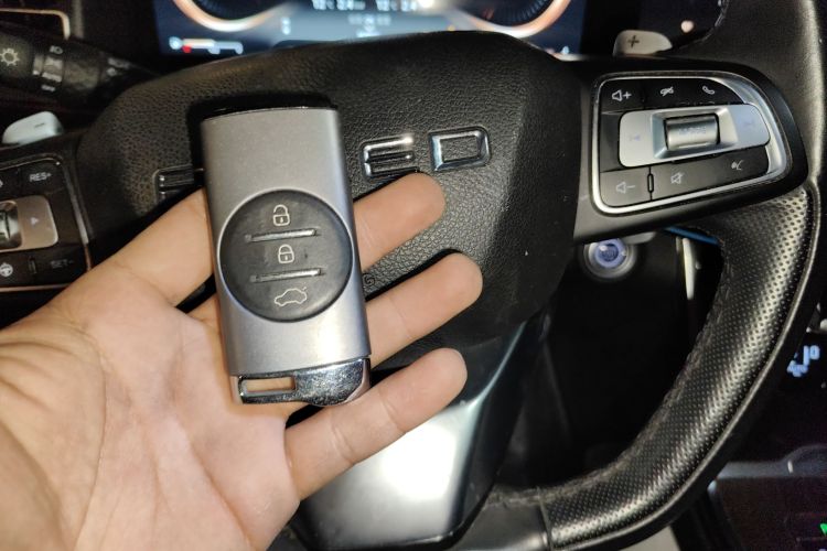 星途揽月 2021款 400T 四驱星耀Pro版 7座中控内饰7001