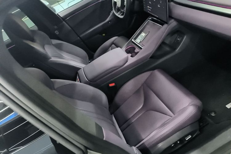 小鹏P7 2025款 702 长续航 Ultra局部细节41