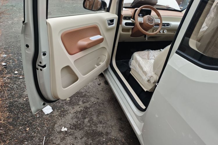 五菱汽车 宏光MINIEV 2024款 第三代 215km 青春版中控内饰20