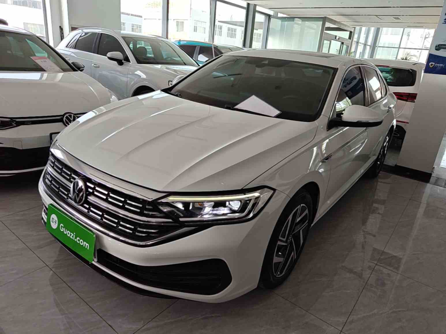 大众 速腾 2025款 300TSI DSG超越版(2)