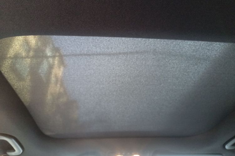 奔驰B级 2020款 B 200 动感型局部细节22