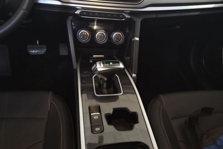 哈弗H6 2021款 运动版 1.5T 自动精英智联型 U型格栅中控内饰18