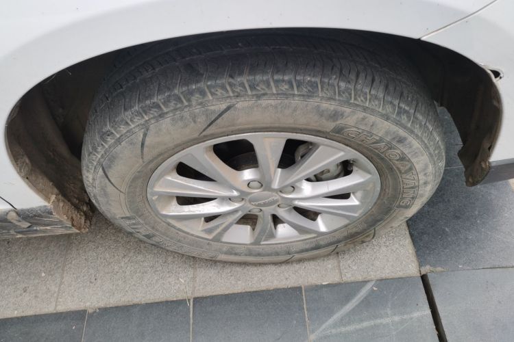 哈弗H6 2019款 运动版 1.5T 自动两驱精英型 国VI车身外观10