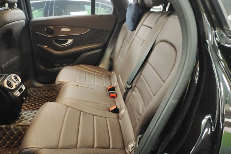 奔驰GLC 2022款 改款 GLC 300 L 4MATIC 动感型臻藏版中控内饰21