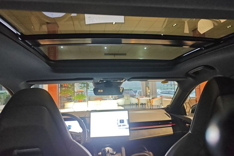 领克03 2025款 1.5TD DCT冠军版Pro中控内饰22