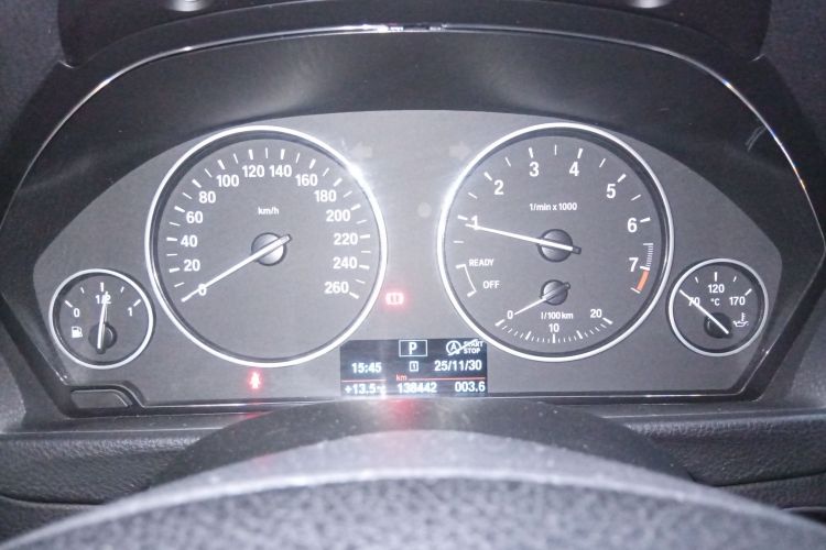 宝马3系 2017款 318Li 时尚型局部细节14