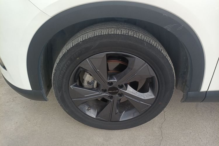 北京汽车 魔方 2022款 1.5T DCT铂金版车身外观6007