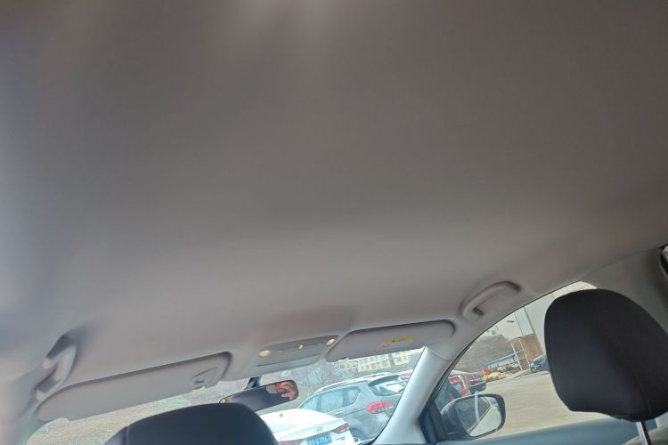 日产 楼兰 2021款 2.5L XE 两驱精英版中控内饰22