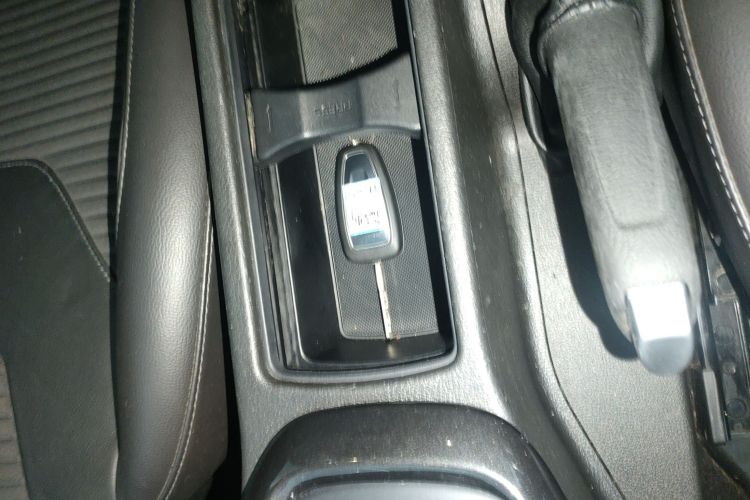 福特 福克斯 2017款 两厢 1.6L 自动风尚型智行版中控内饰11