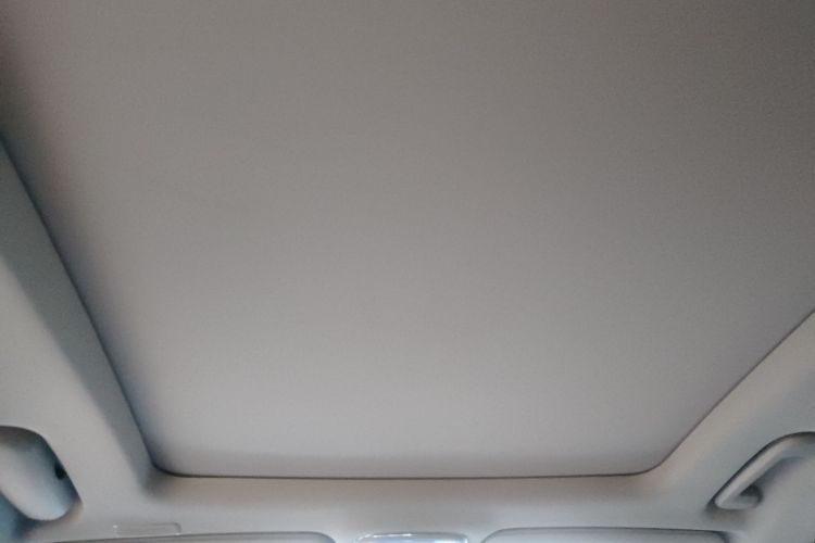 领克01 2017款 2.0T 两驱型Pro版中控内饰22