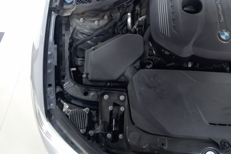 宝马2系(进口) 2019款 225i 运动设计套装机舱底盘25