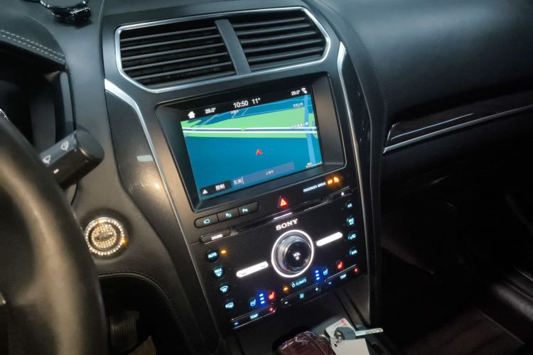 福特 探险者(进口) 2017款 3.5T 铂金版中控内饰16