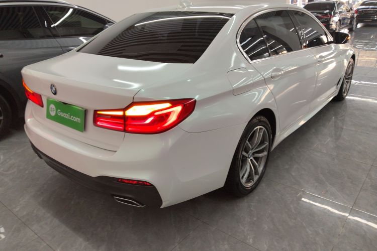 宝马5系 2020款 525Li M运动套装车身外观7