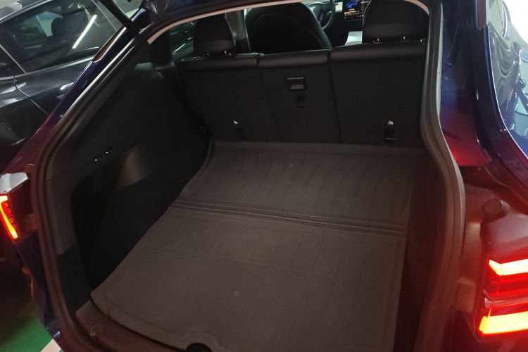 特斯拉 Model Y 2021款 长续航全轮驱动版 3D7机舱底盘23