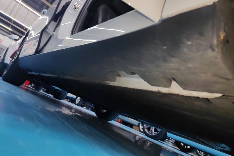 荣威D7 2023款 DMH 125km 超越版局部细节9001