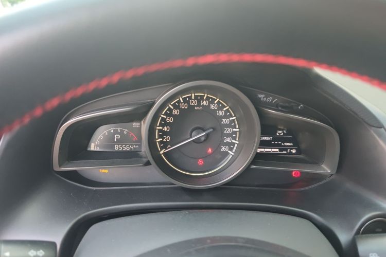 马自达3 昂克赛拉 2019款 云控版 三厢 1.5L 自动舒适型 国VI中控内饰14