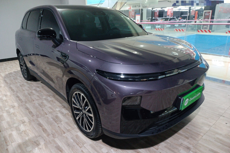 零跑汽车 零跑B10 2025款 510悦享版车身外观3