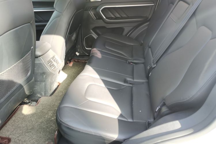 哈弗H6 2017款 红标 2.0T 自动两驱智尚型中控内饰21