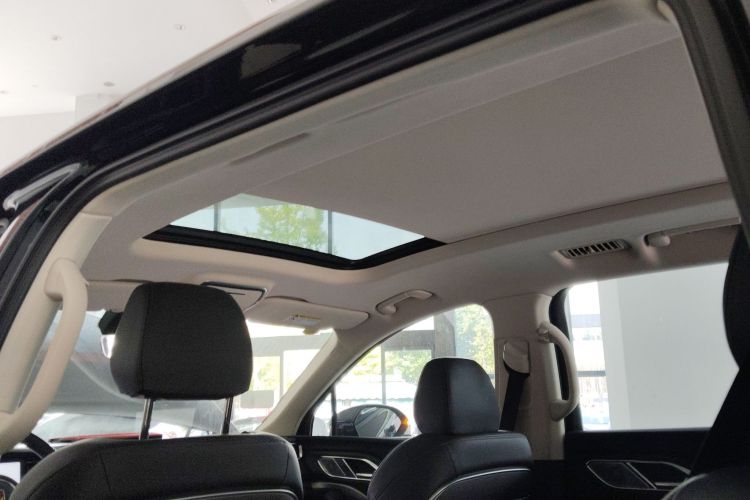 红旗HS7 PHEV 2024款 2.0T PHEV 四驱旗畅版 6座局部细节22