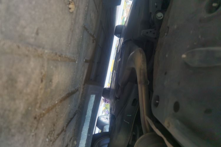 丰田 雷凌 2021款 185T CVT豪华版局部细节9009