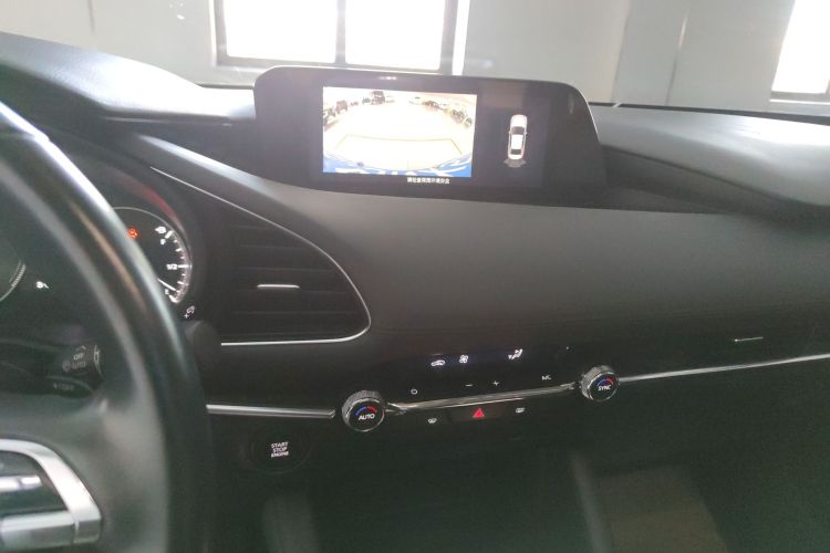 马自达3 昂克赛拉 2021款 2.0L 自动质雅版中控内饰16