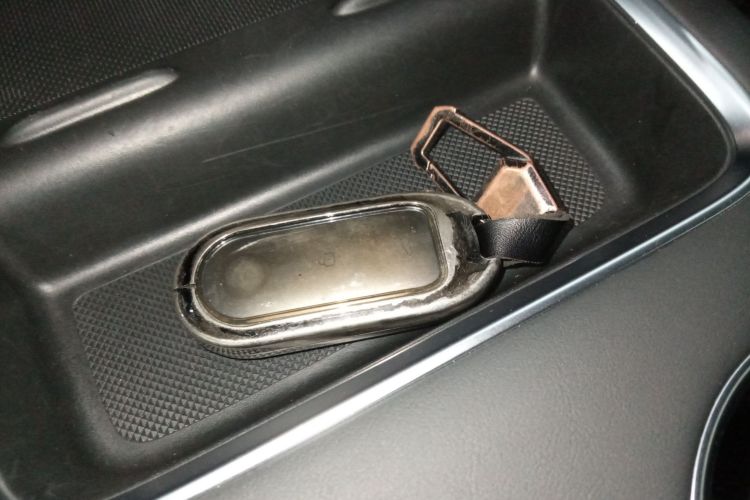 理想汽车 理想L9 2023款 Pro中控内饰11