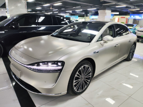 鸿蒙智行 享界S9 2024款 纯电 Ultra 四驱旗舰版