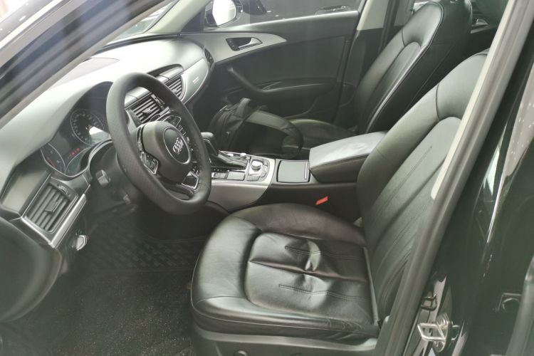 奥迪A6L 2016款 45 TFSI quattro 运动型中控内饰19