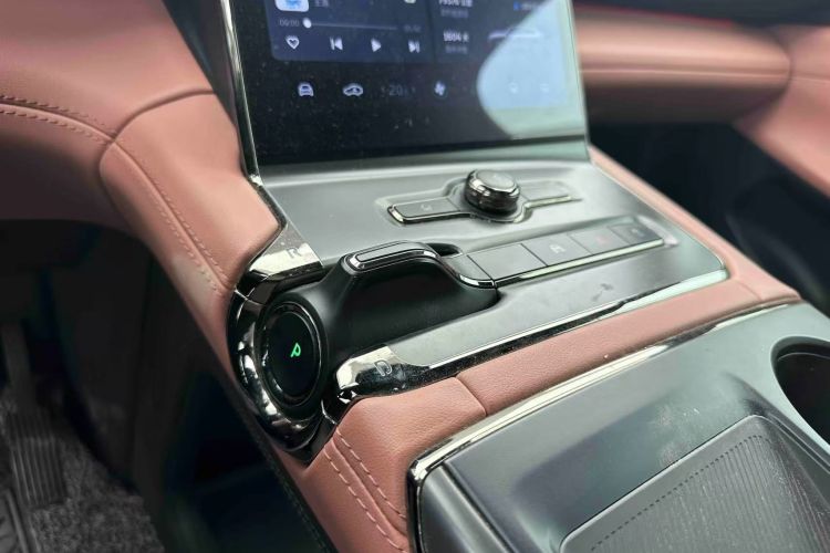 蔚来EC6 2020款 430KM 运动版中控内饰18