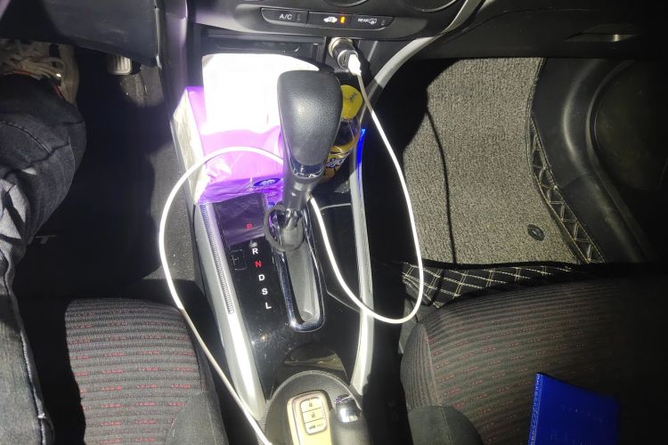 本田 凌派 2016款 1.8L CVT豪华版中控内饰18