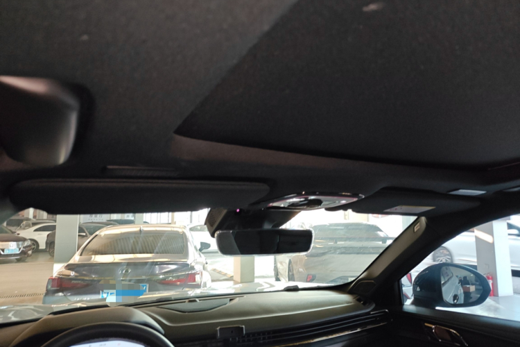 领克01 EM-P 2023款 1.5TD EM-P 晨曦版中控内饰22