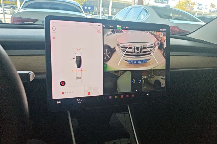 特斯拉 Model 3(进口) 2019款 标准续航后驱升级版(60度)中控内饰16