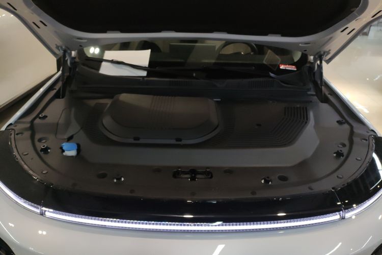 捷途山海L9 2025款 1.5TD 2DHT 旗舰版 6座局部细节24