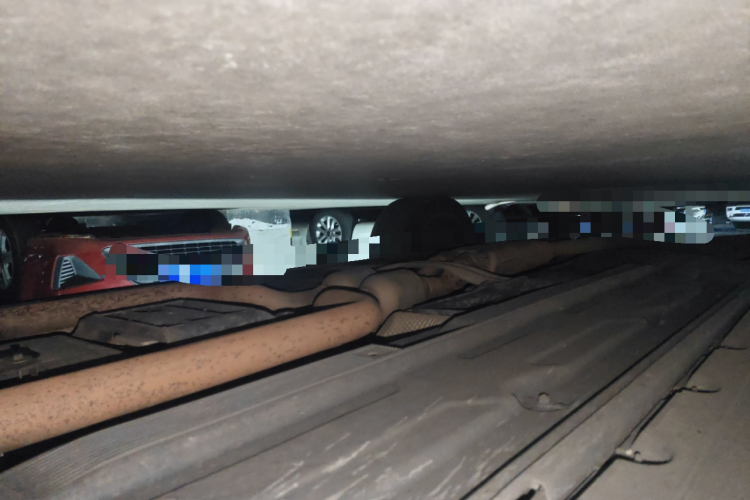 奔驰GLK级 2013款 改款 GLK 300 4MATIC 时尚型局部细节9001