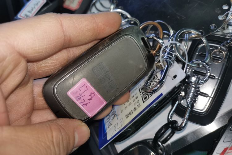 吉利银河 银河L7 2024款 1.5T 115km 星舰 龙腾版中控内饰11