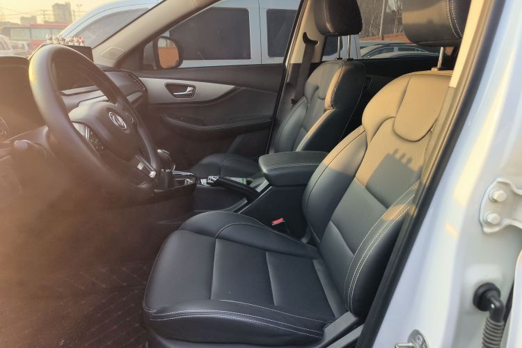 东风风光 风光S560 2019款 1.8L 手动都市型中控内饰19