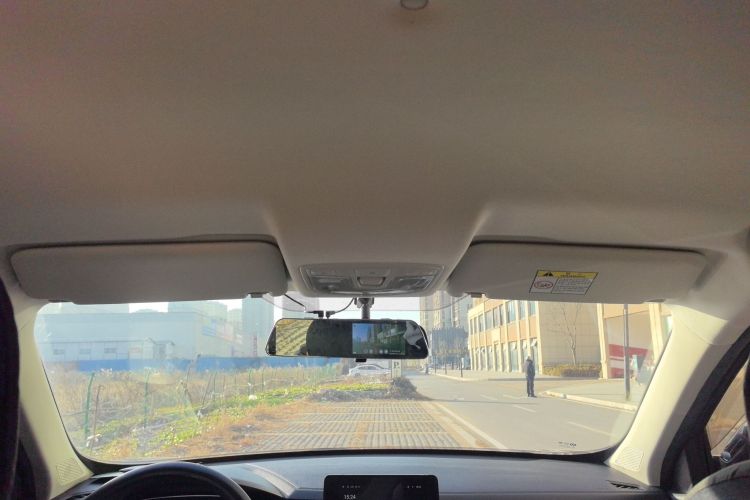 北京汽车 北京X3 2019款 1.5T 手动荣耀版中控内饰22