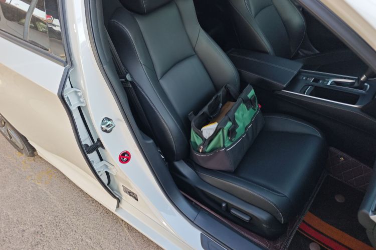 本田 英仕派 2022款 260TURBO 精致版局部细节41