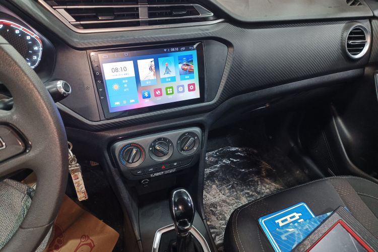 奇瑞 瑞虎3X 2018款 1.5L 自动舒适版局部细节16